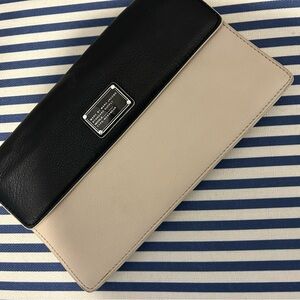 Two tone Marc Jacob’s clutch